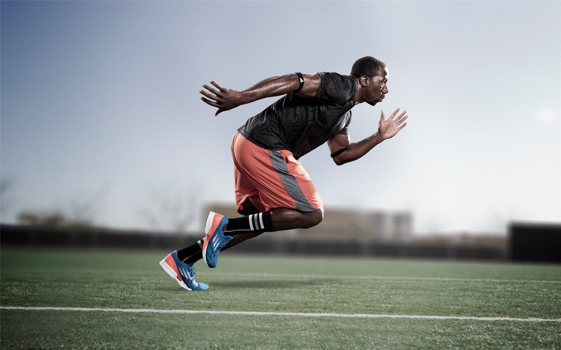 热情高涨的足球盛宴,球迷狂欢不已,足球盛筵