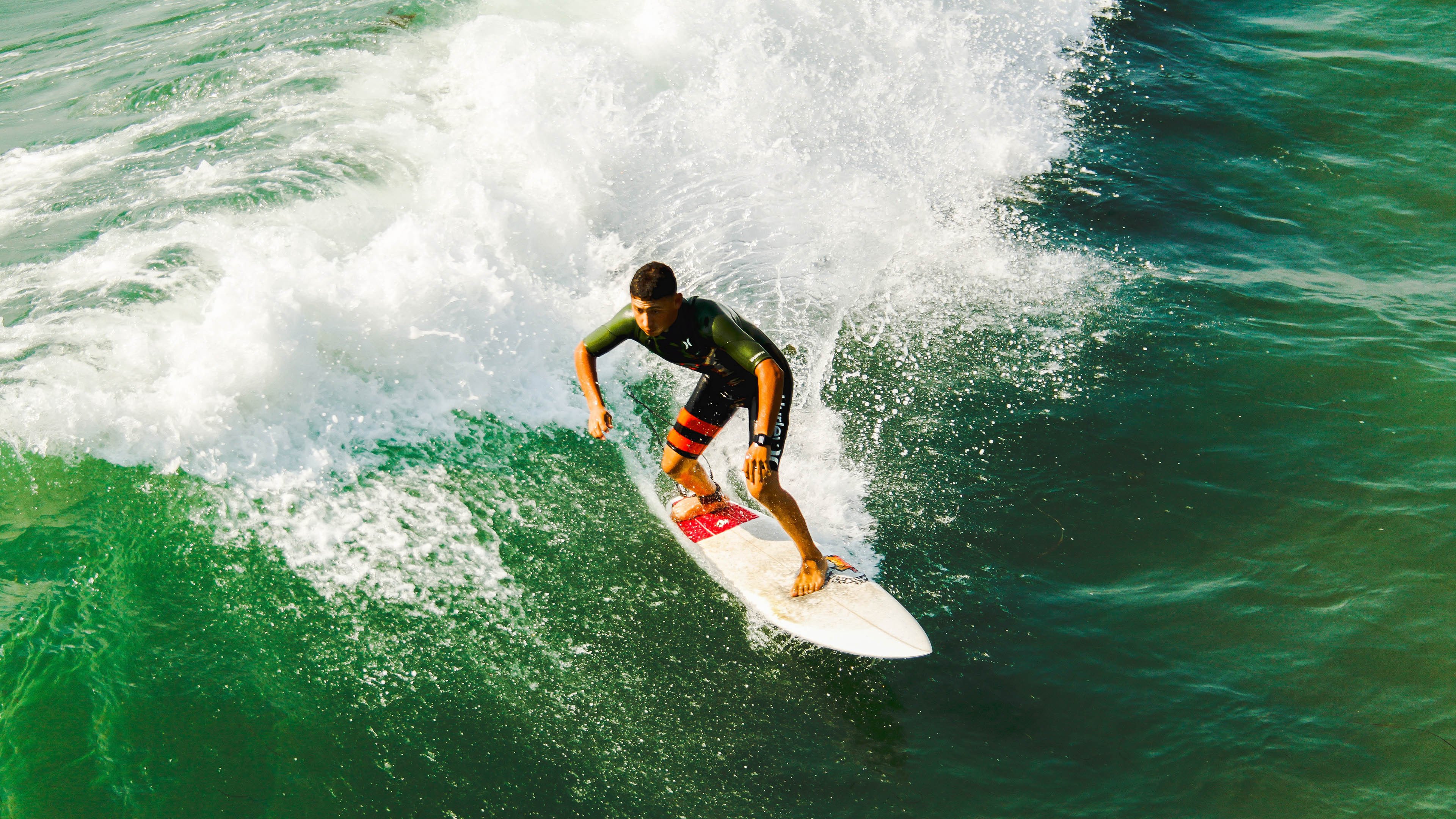 “滑轮赛热潮!成都滑轮中心迎来新生代挑战者”
