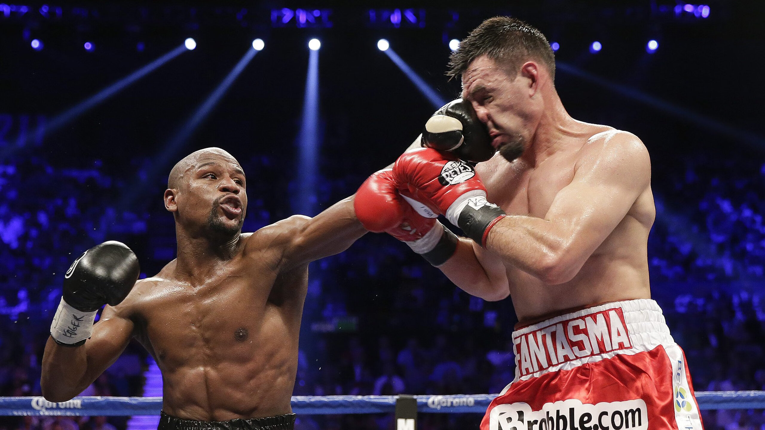 搏击式风格体现匈牙利水球队传统打法,匈牙利水球苏联