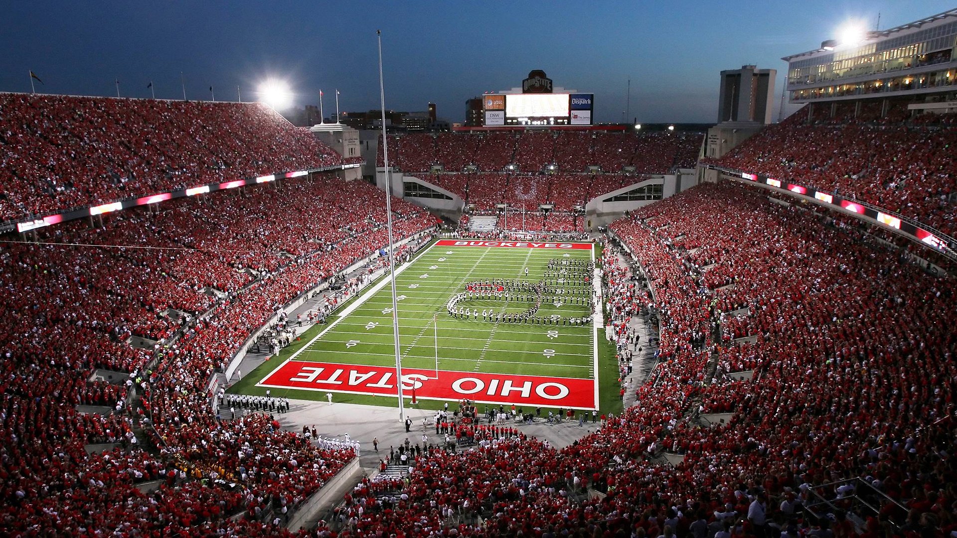 “战火升级！湖人队在关键战中迎来复兴契机”，看一下湖人队